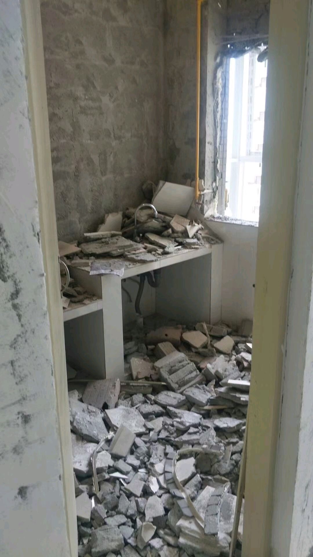 墻體拆除，拆墻，